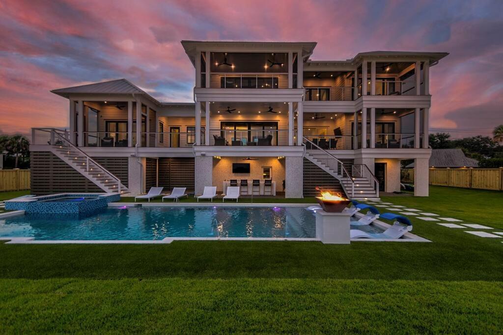 New Waterfront Home With Deep Water Dock 棕榈岛 外观 照片